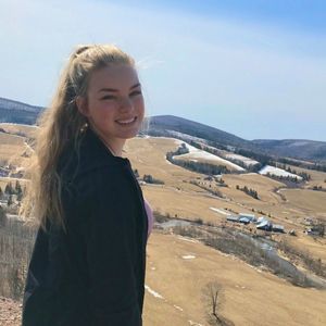 Meet your Posher, Jayla